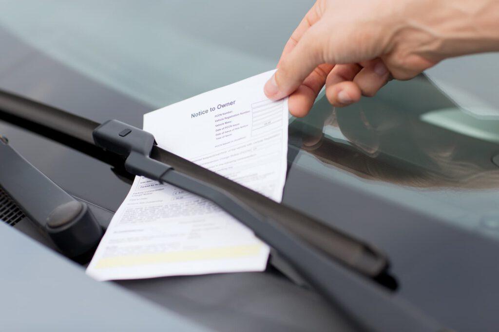 How Should I Handle a Traffic Ticket in Arizona?