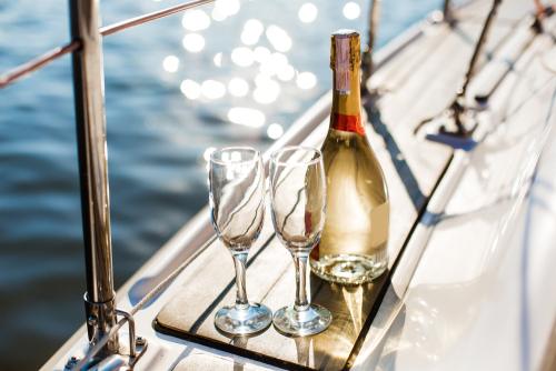 Can You Get a DUI While Operating a Boat in Arizona?